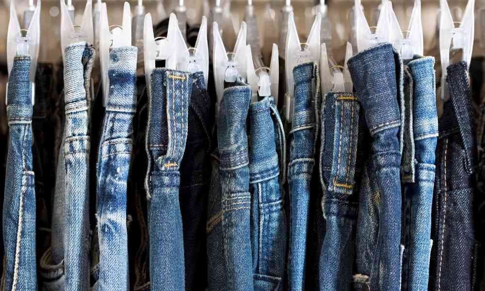 A tökéletes farmernadrág nyomában